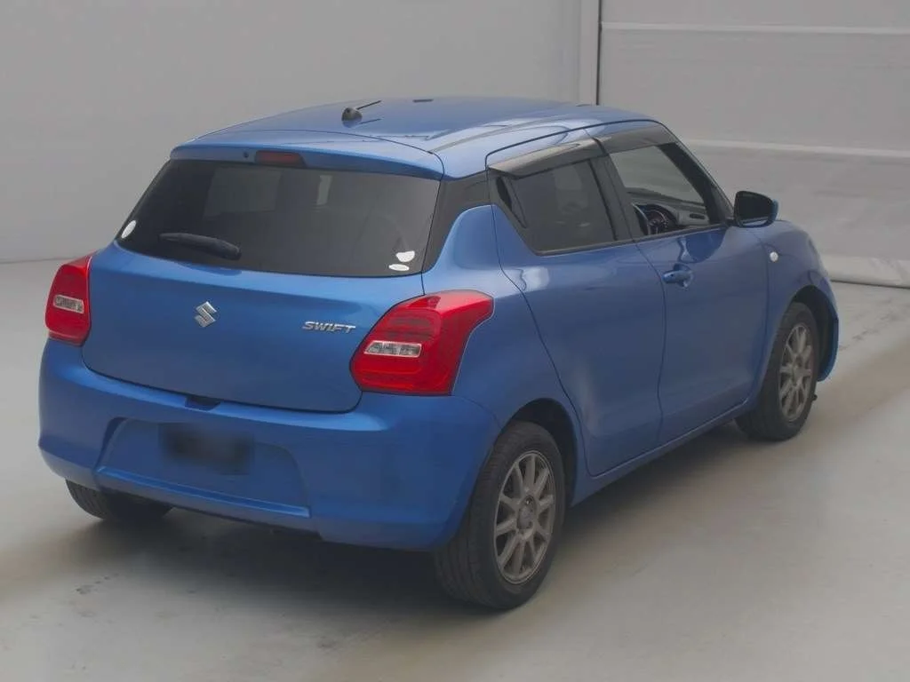 Suzuki Swift  с аукциона в Японии