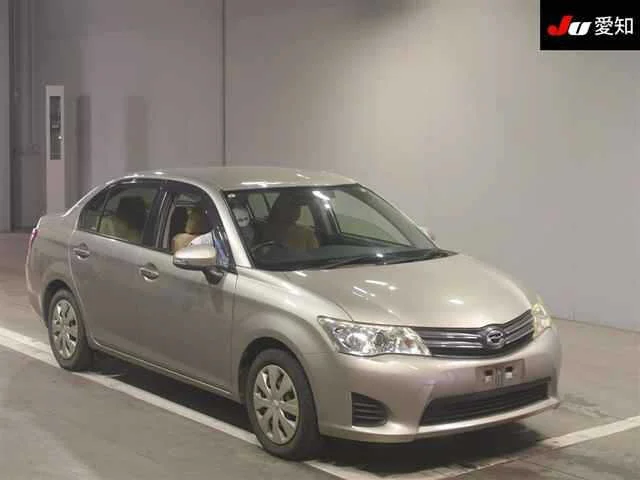 Toyota Corolla Axio 2014