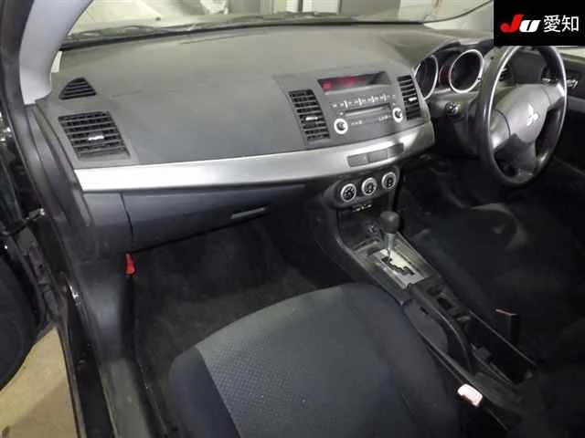 Mitsubishi Galant Fortis  с аукциона в Японии