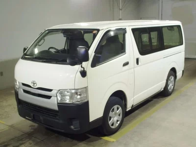 TOYOTA HIACE VAN, 2018 — лот японского аукциона