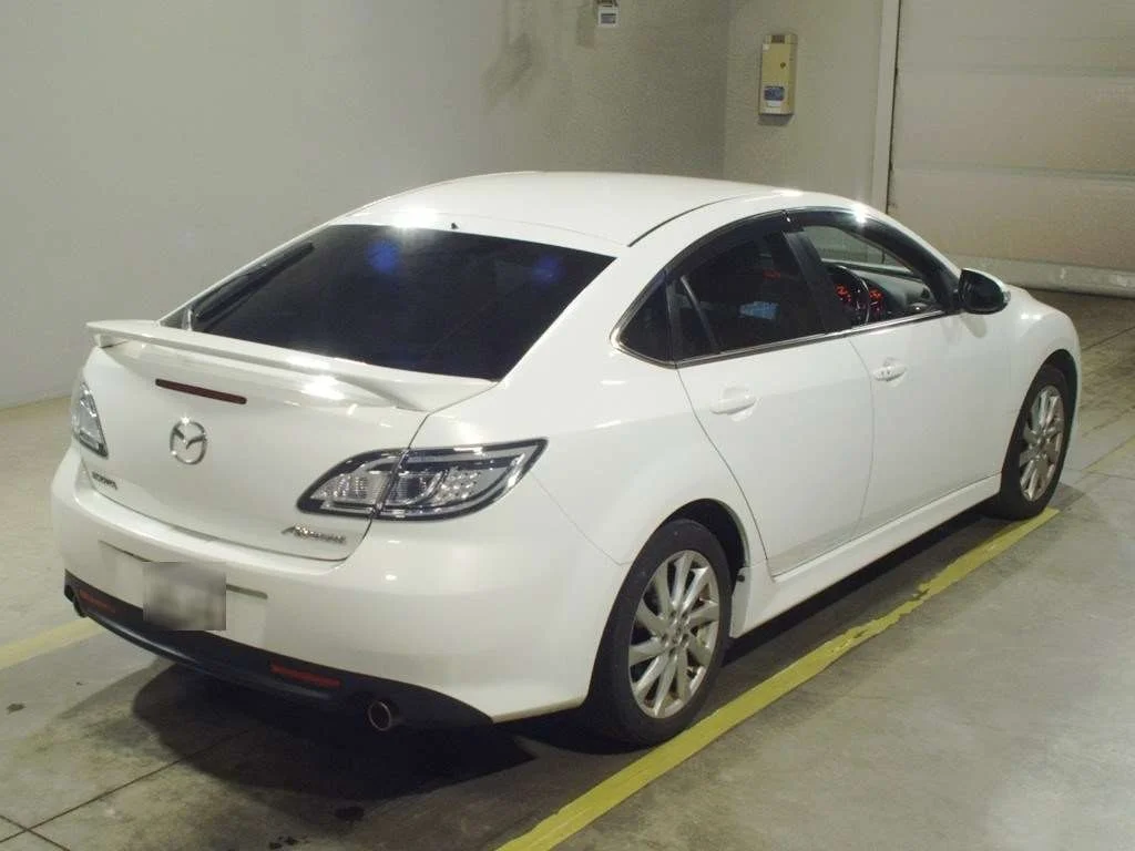 Mazda Atenza  с аукциона в Японии