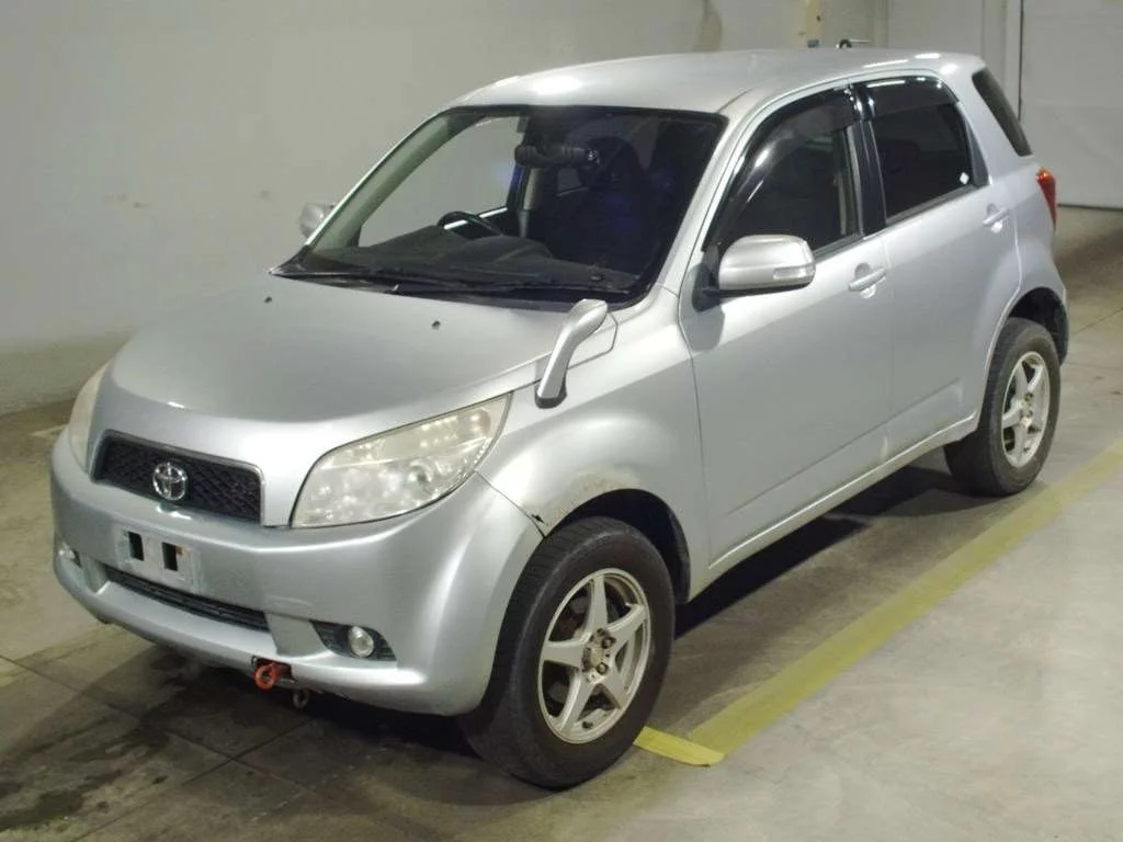 Toyota Rush  с аукциона в Японии