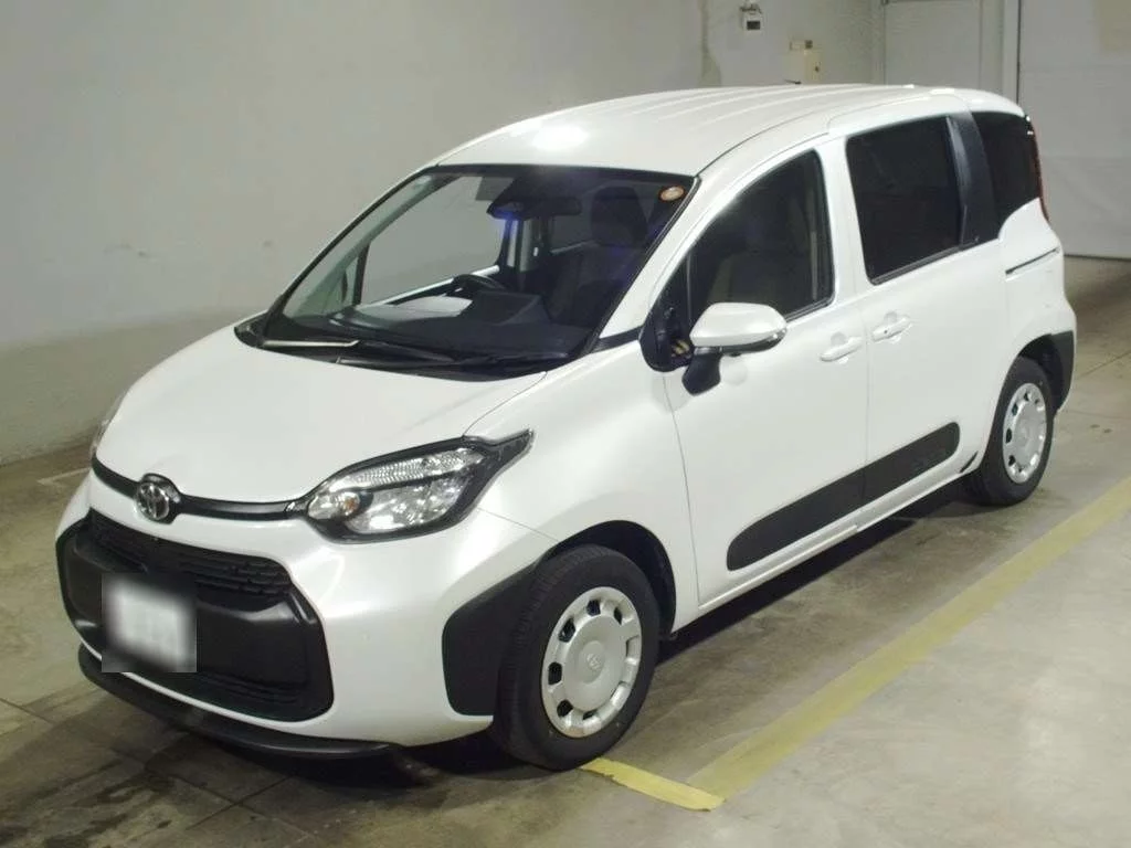 Toyota Sienta 2025