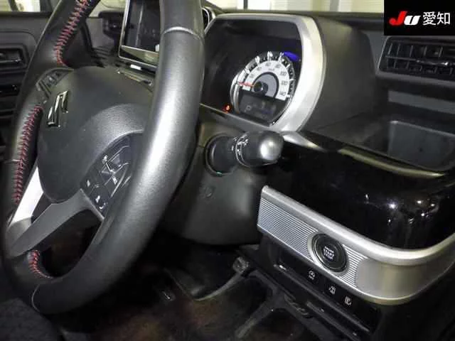 Suzuki Spacia Custom  с аукциона в Японии