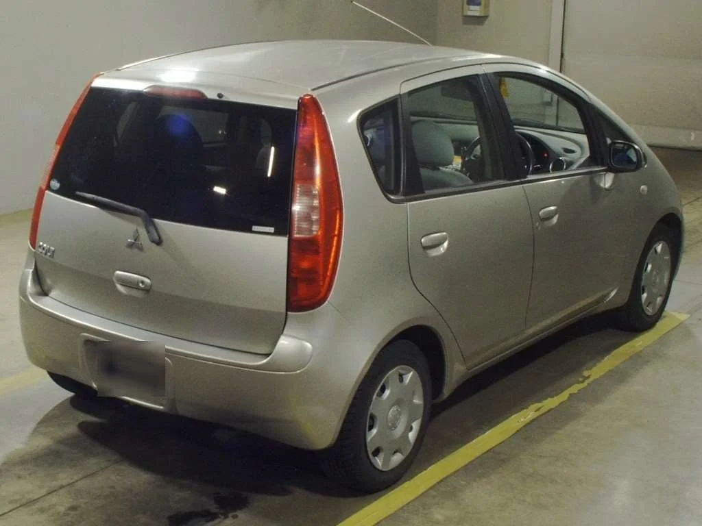 Mitsubishi Colt  с аукциона в Японии
