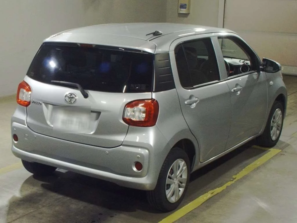 Toyota Passo 2022