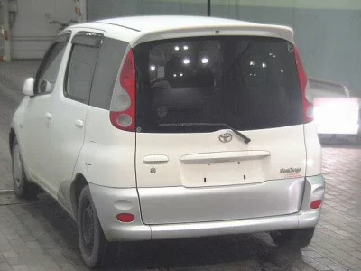 TOYOTA FUNCARGO