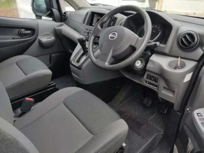NISSAN NV200