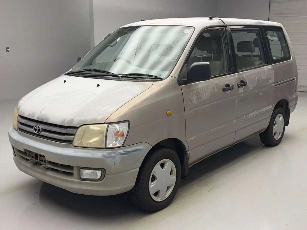 Toyota TownAce Noah 1998