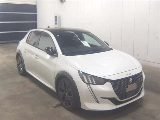 Peugeot 208 2021