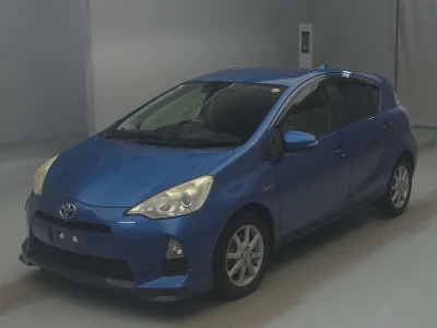 TOYOTA AQUA, 2013 — лот японского аукциона