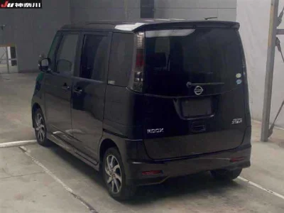 NISSAN ROOX