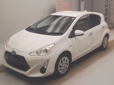 TOYOTA AQUA, 2016 — лот японского аукциона
