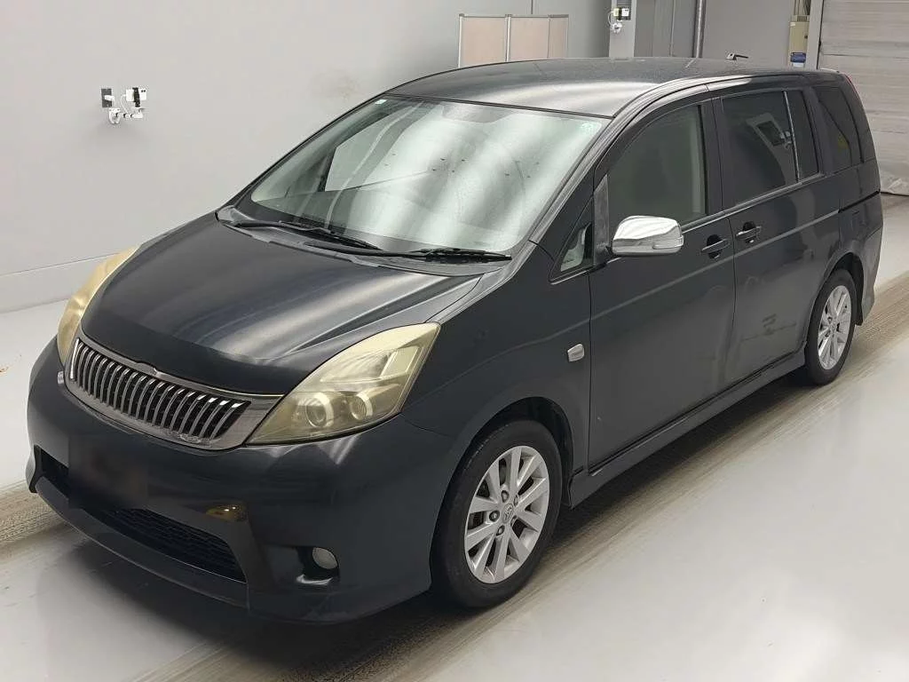Toyota Isis 2007