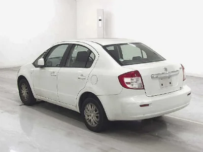 SUZUKI SX-4