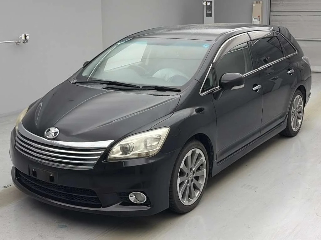 Toyota Mark X Zio 2012