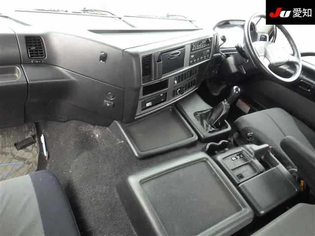 Hino Profia  с аукциона в Японии