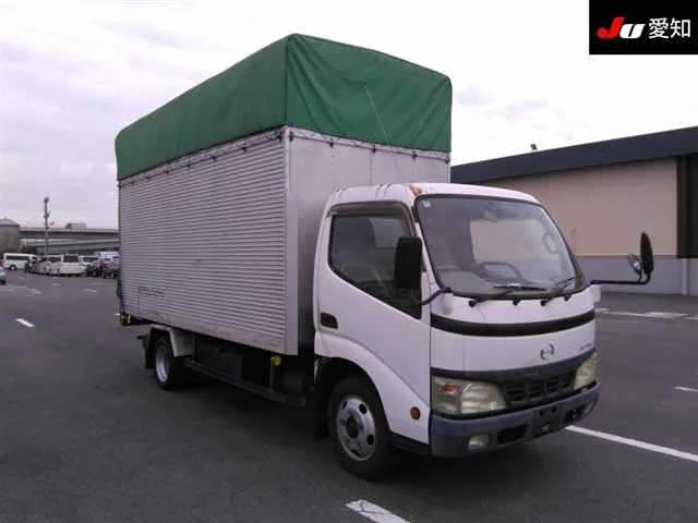 Hino Dutro 2004