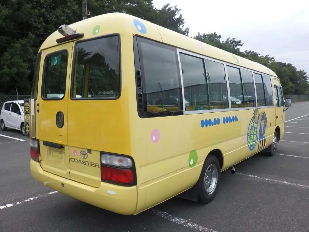 Toyota Coaster  с аукциона в Японии