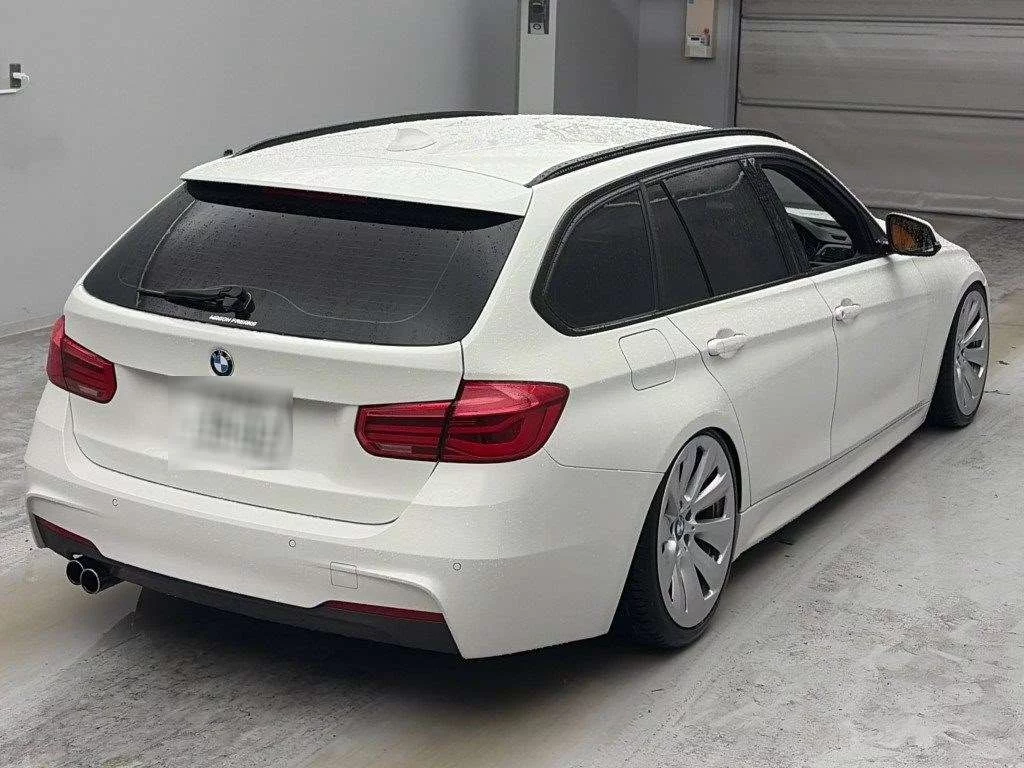 BMW 3-Series 2016