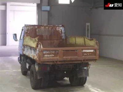 ISUZU TRUCK