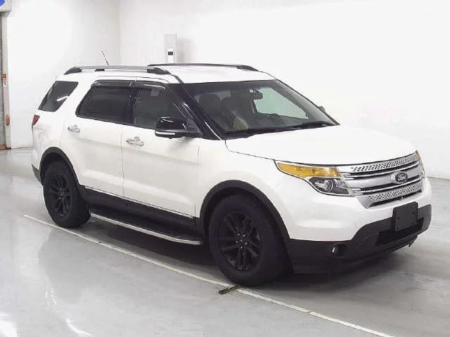 Ford Explorer  с аукциона в Японии