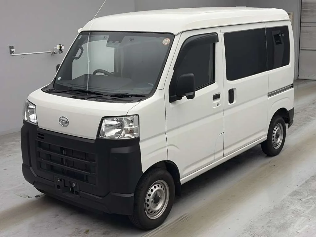 Daihatsu Hijet Cargo 2025