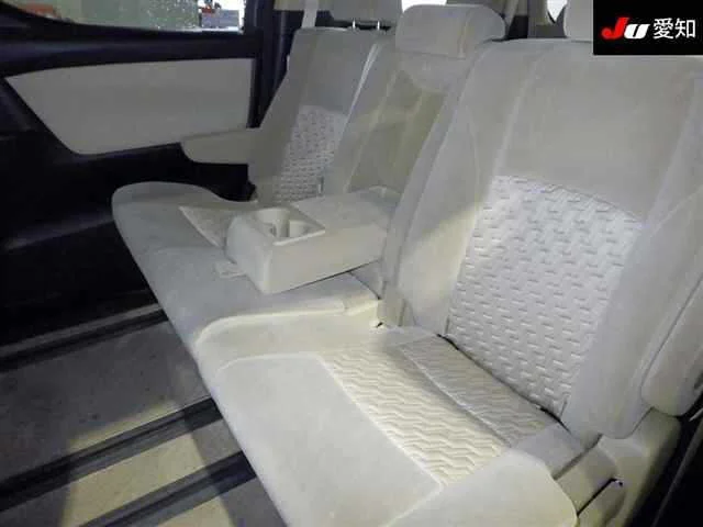 Toyota Vellfire  с аукциона в Японии