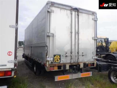 ISUZU FORWARD