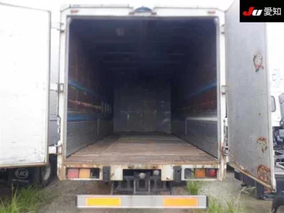 ISUZU FORWARD