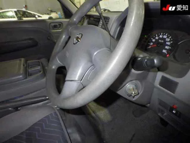 Nissan Caravan  с аукциона в Японии
