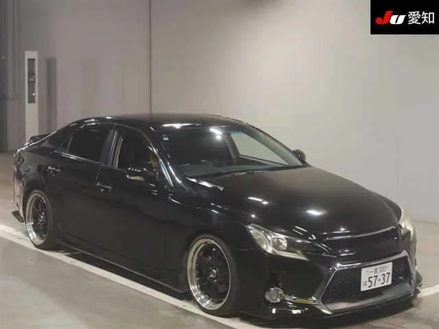 Toyota Mark X 2010