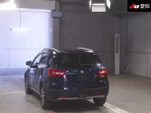 Suzuki SX4  с аукциона в Японии