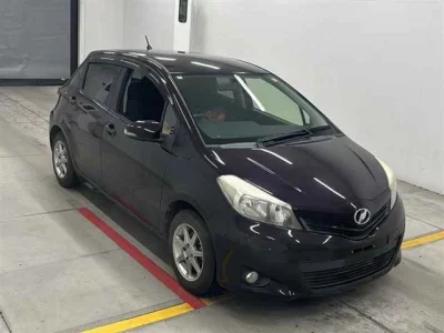 TOYOTA VITZ, 2013 — лот японского аукциона