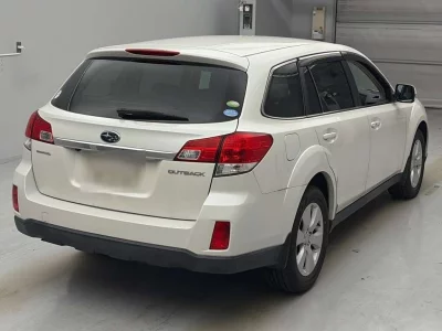 SUBARU OUTBACK