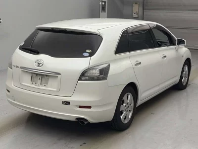 Toyota Mark X Zio