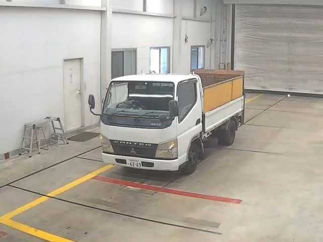 Mitsubishi Fuso Canter 2004