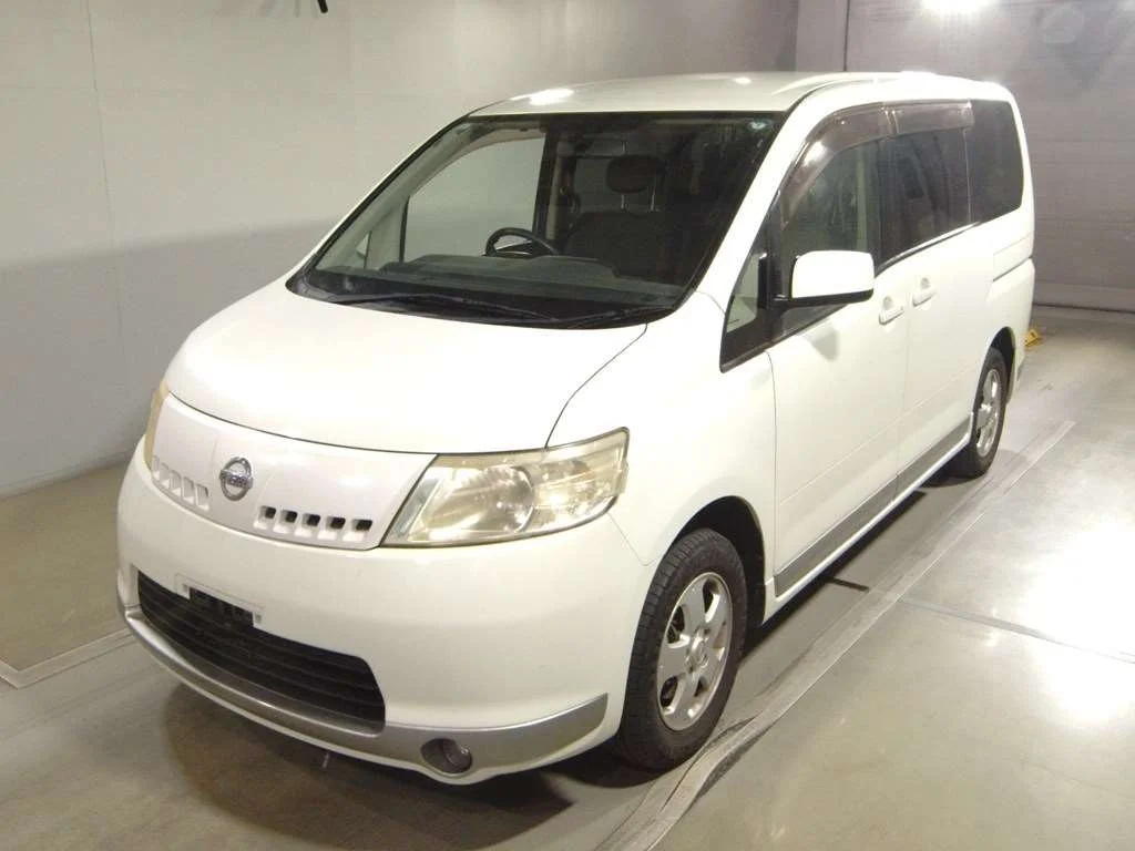 Nissan Serena 2005