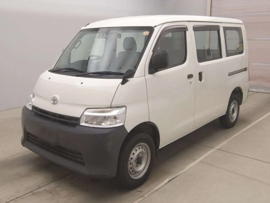 Toyota TownAce 2021