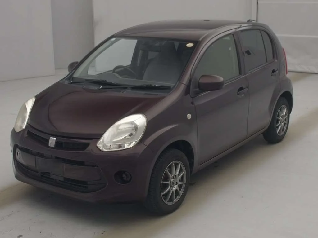 Toyota Passo 2014