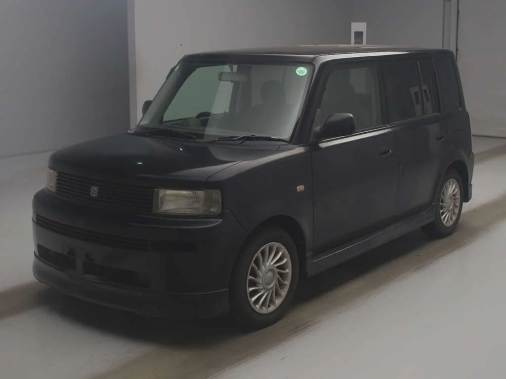 Toyota bB 2001