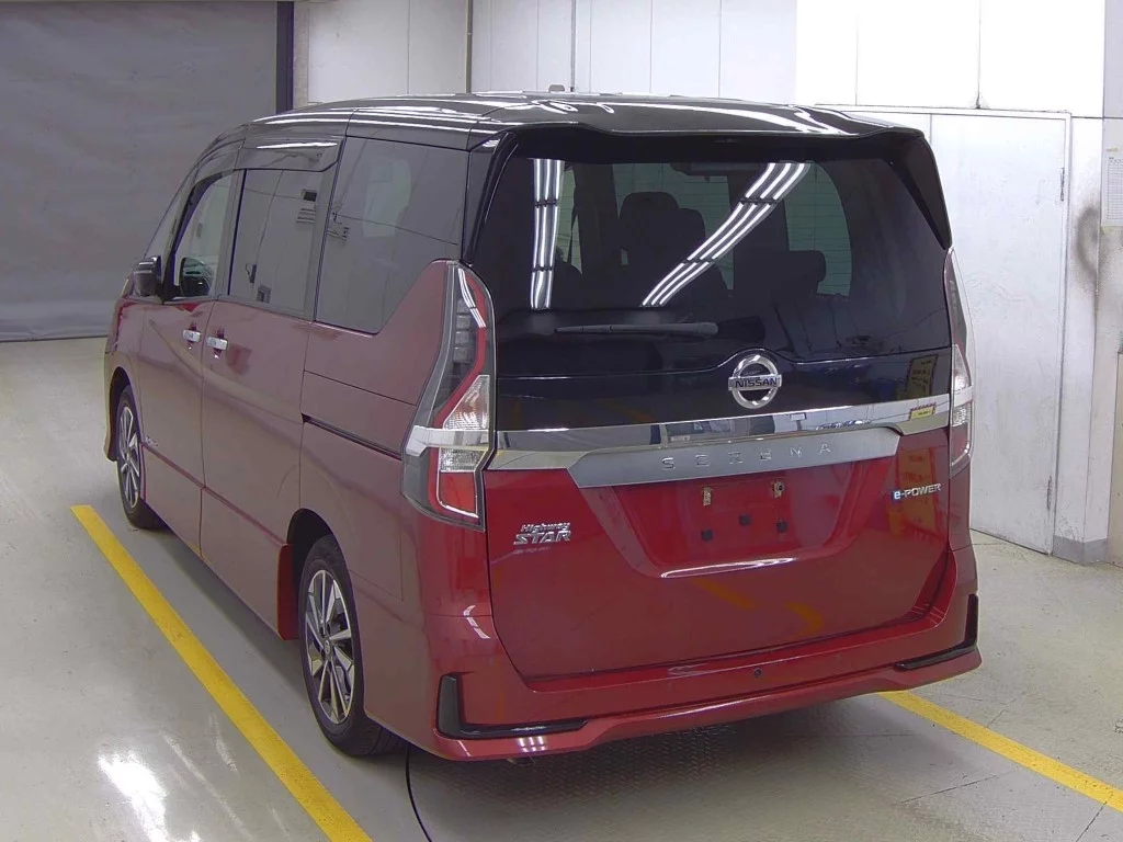 Nissan Serena 2021