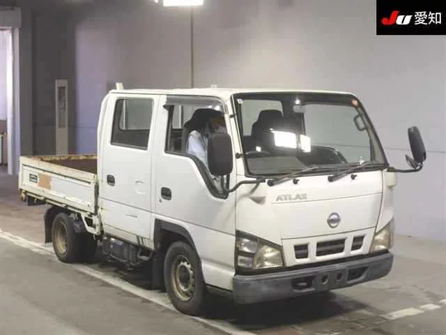 Nissan Atlas 2006