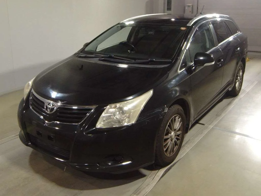 Toyota Avensis 2011