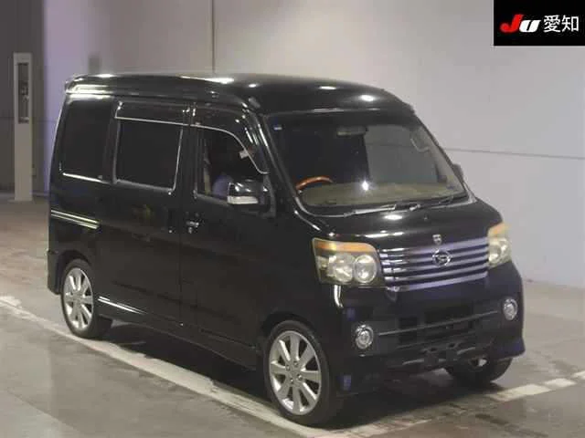 Daihatsu Atrai 2010