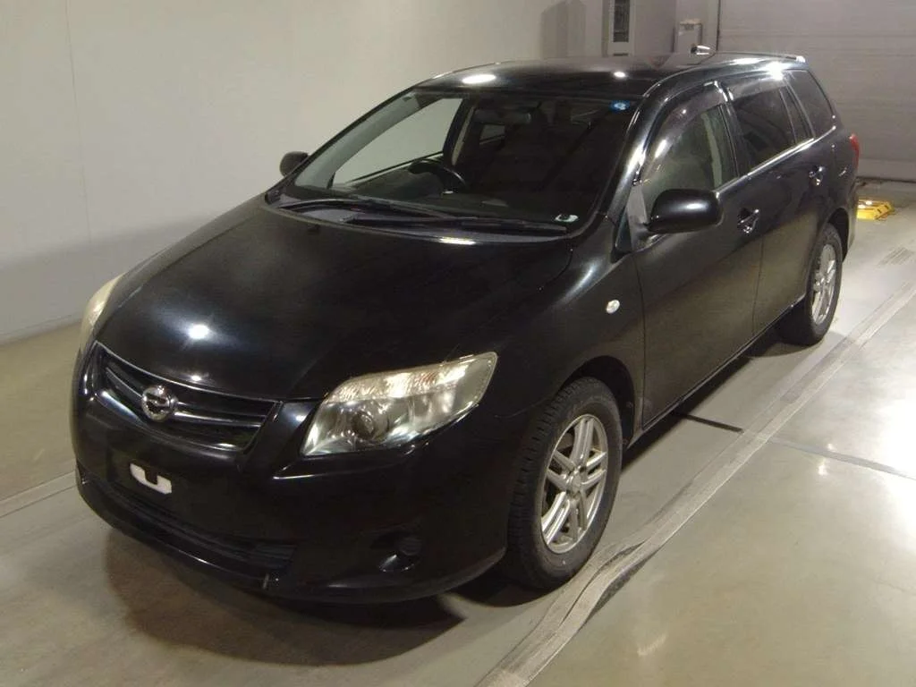 Toyota Corolla Fielder 2011