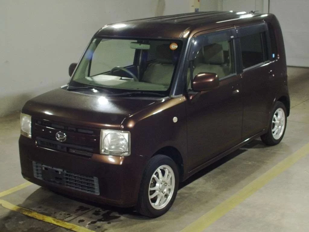 Daihatsu Move Conte 2014