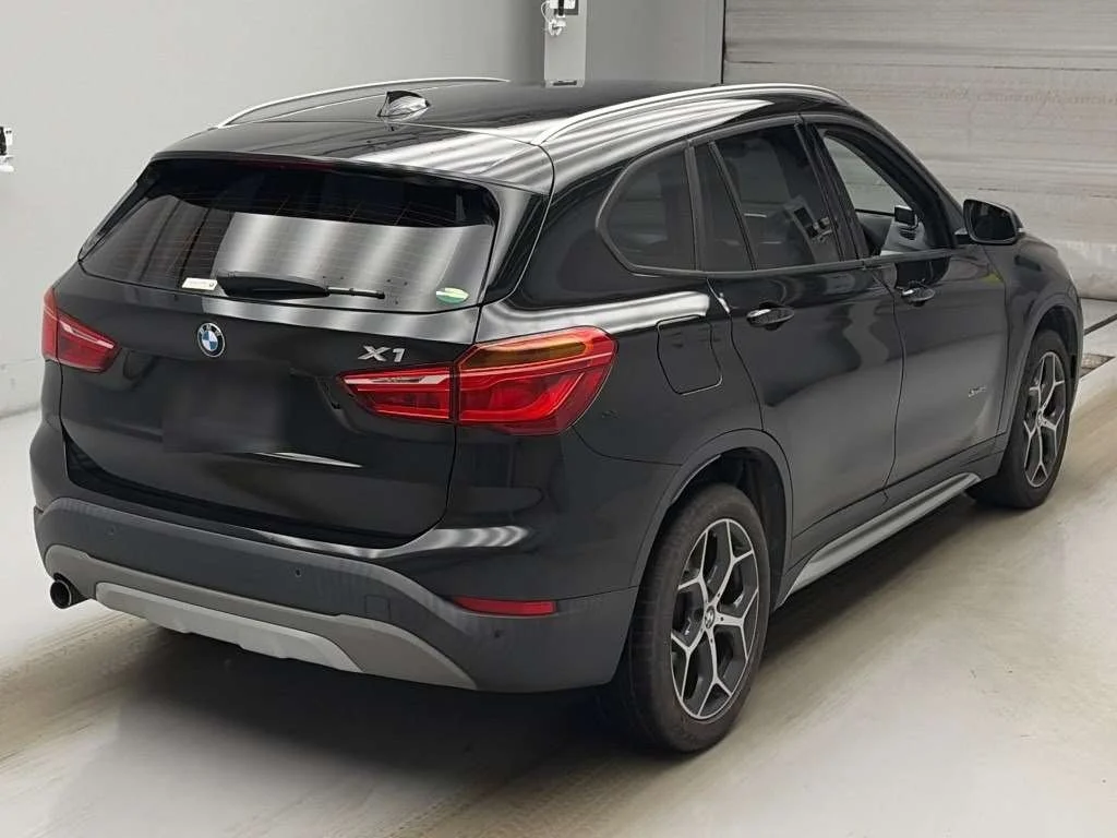 BMW X1  с аукциона в Японии