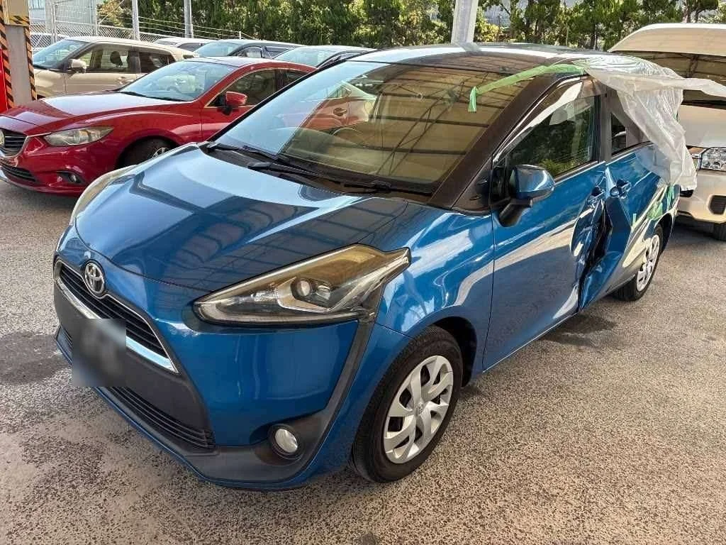 Toyota Sienta  с аукциона в Японии