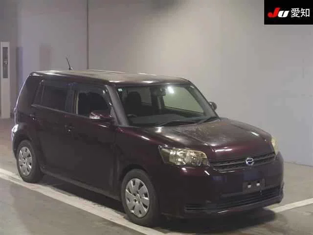 Toyota Corolla Rumion 2011